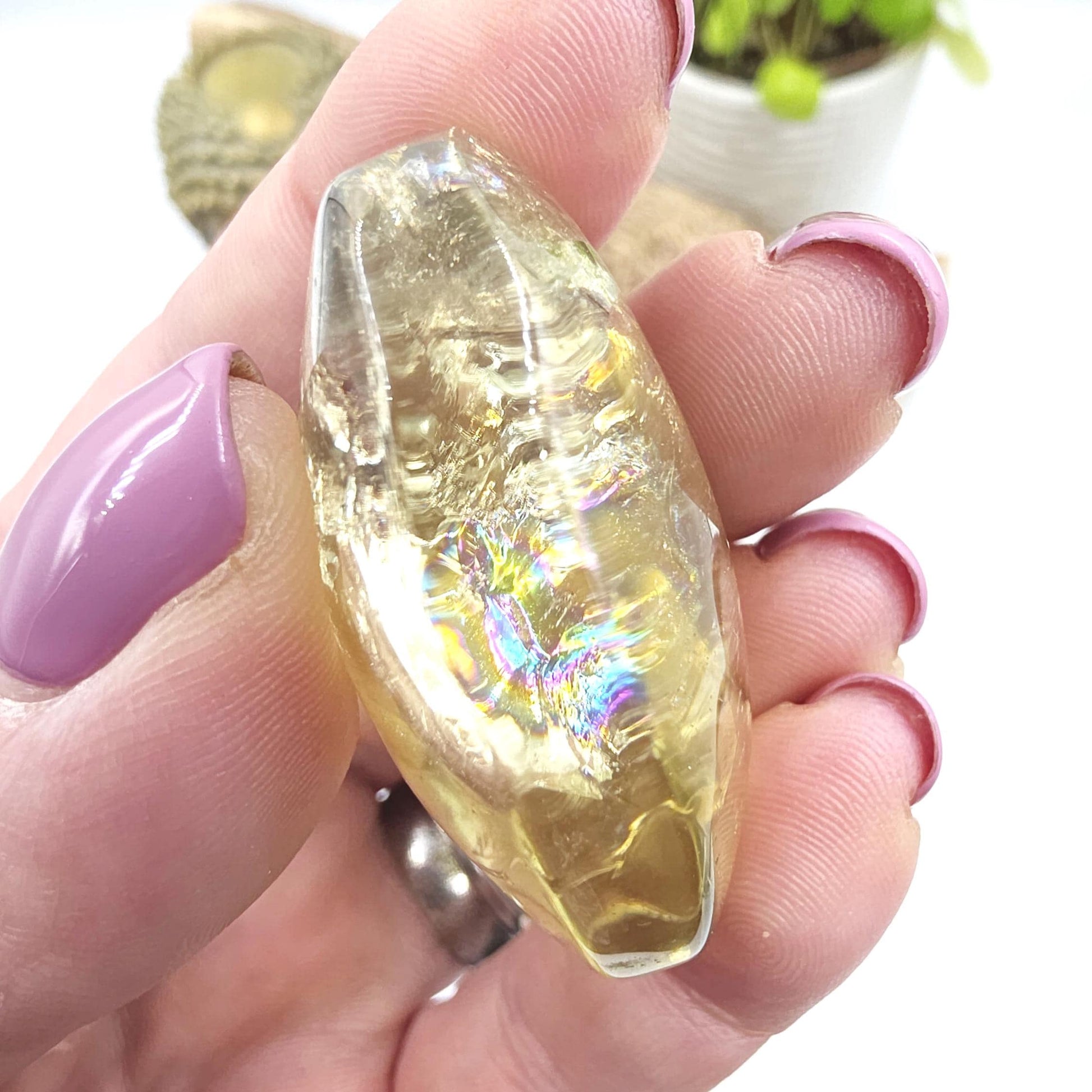 Citrine Palm Stone with Rainbows – Abundance, Confidence & Solar Plexus Energy Crystal, 50g