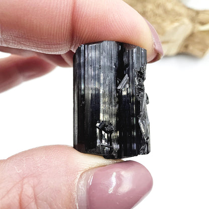 Mini Black Tourmaline Piece – High Grade Raw Crystal for Jewellery Making, Protection & Grounding, 17g
