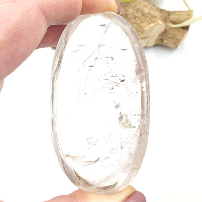 Large Clear Quartz Palm Stone – Clarity, Energy Amplification & Healing Crystal, 130g