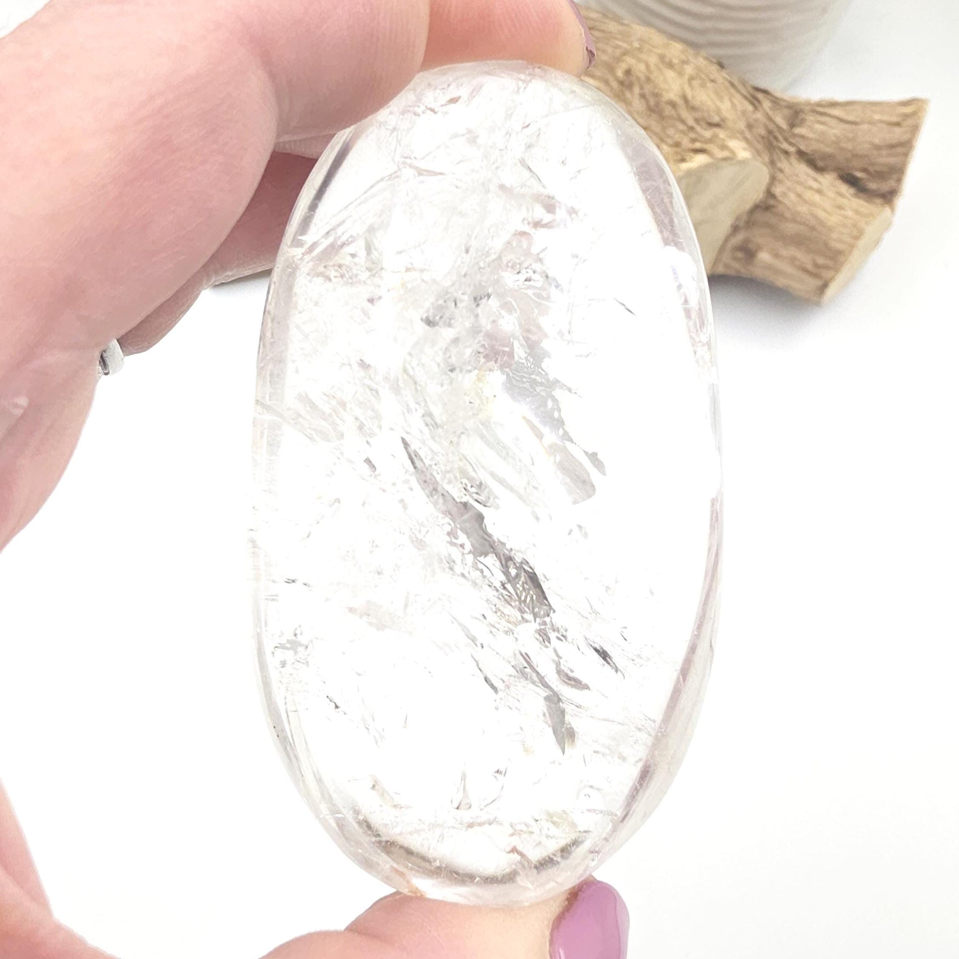 Large Clear Quartz Palm Stone with Rainbows – Clarity, Energy Amplification & Healing Crystal, 150g