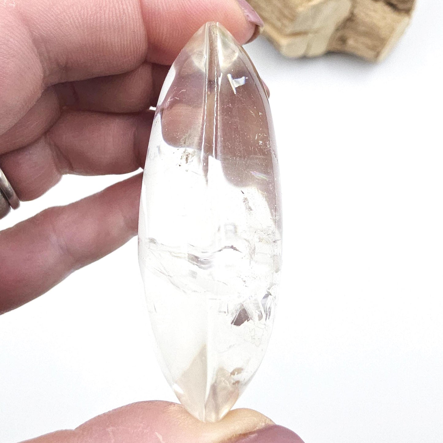 Clear Quartz Palm Stone – Clarity, Energy Amplification & Healing Crystal, 85g