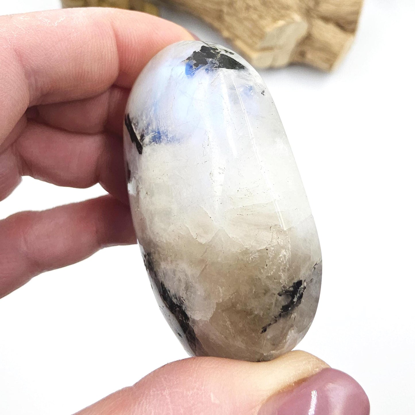 Rainbow Moonstone Palm Stone – Intuition, Balance & Feminine Energy Healing Crystal, 70g