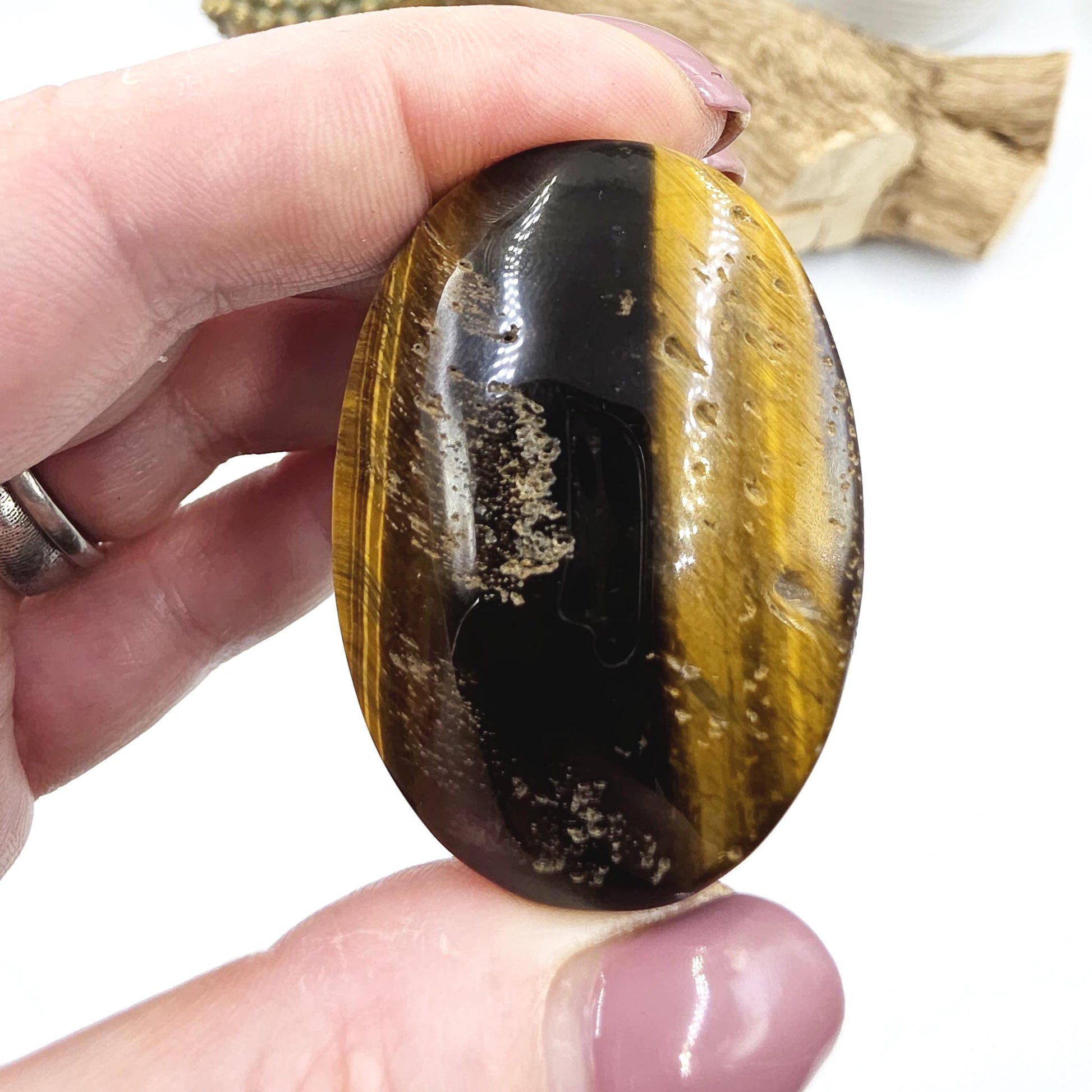 Yellow Tiger’s Eye Palm Stone – Confidence, Protection & Solar Plexus Energy Crystal, 50g