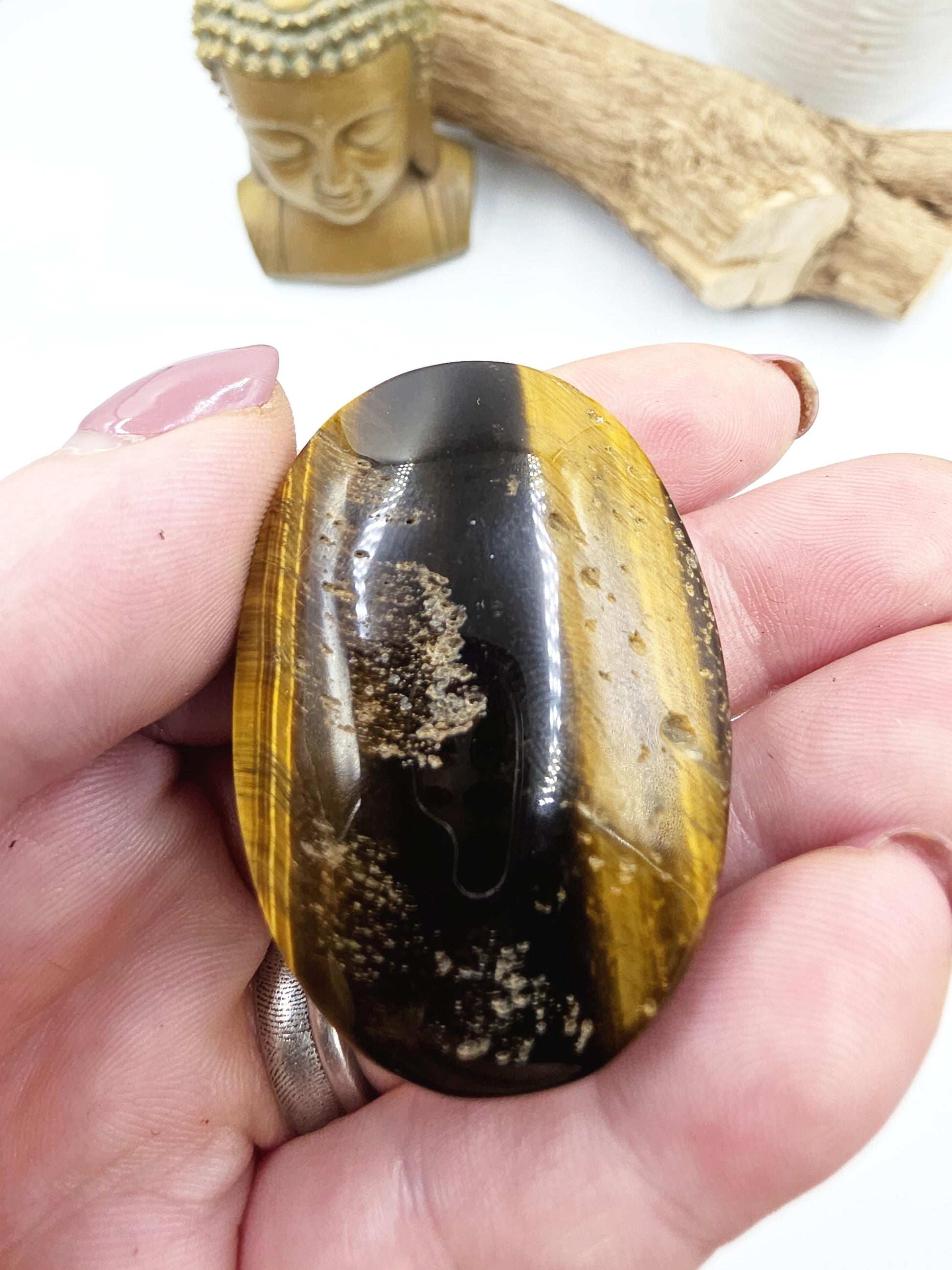 Yellow Tiger’s Eye Palm Stone – Confidence, Protection & Solar Plexus Energy Crystal, 50g