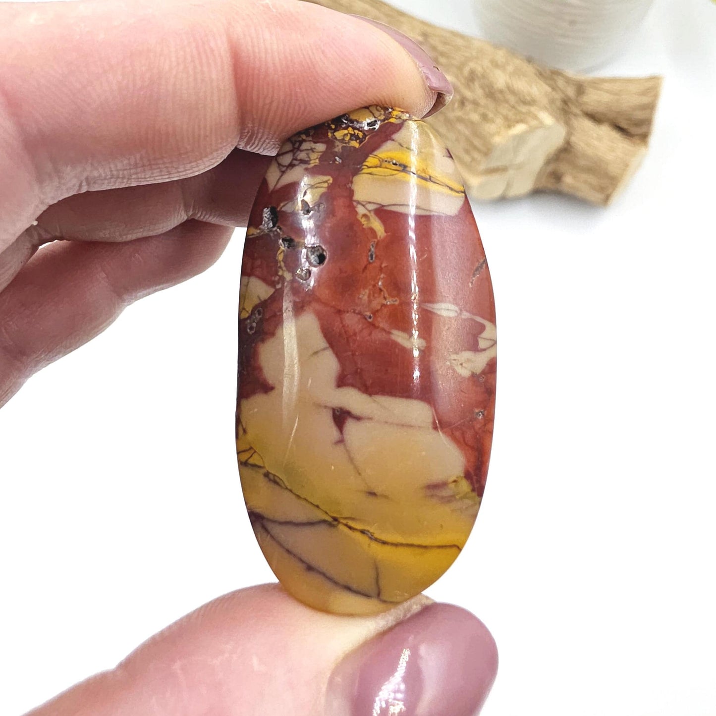 Mini Mookaite Jasper Palm Stone – Strength, Grounding & Emotional Balance Crystal, 30g