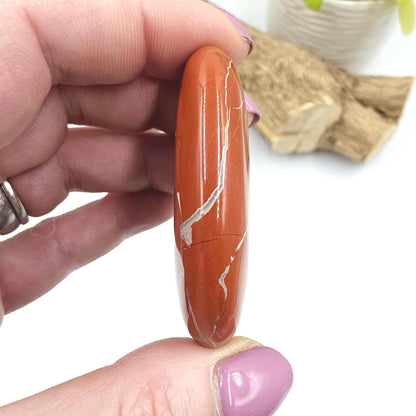 Red Jasper Palm Stone – Strength, Grounding & Protective Stability Crystal, 50g