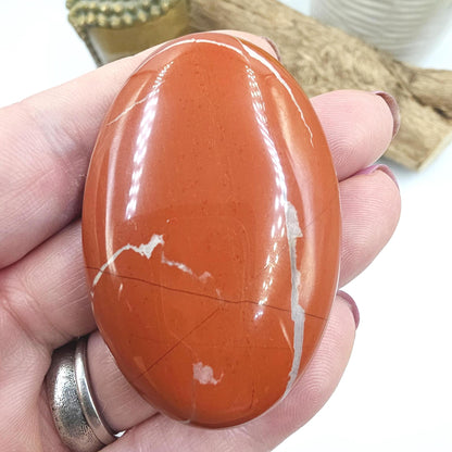 Red Jasper Palm Stone – Strength, Grounding & Protective Stability Crystal, 50g