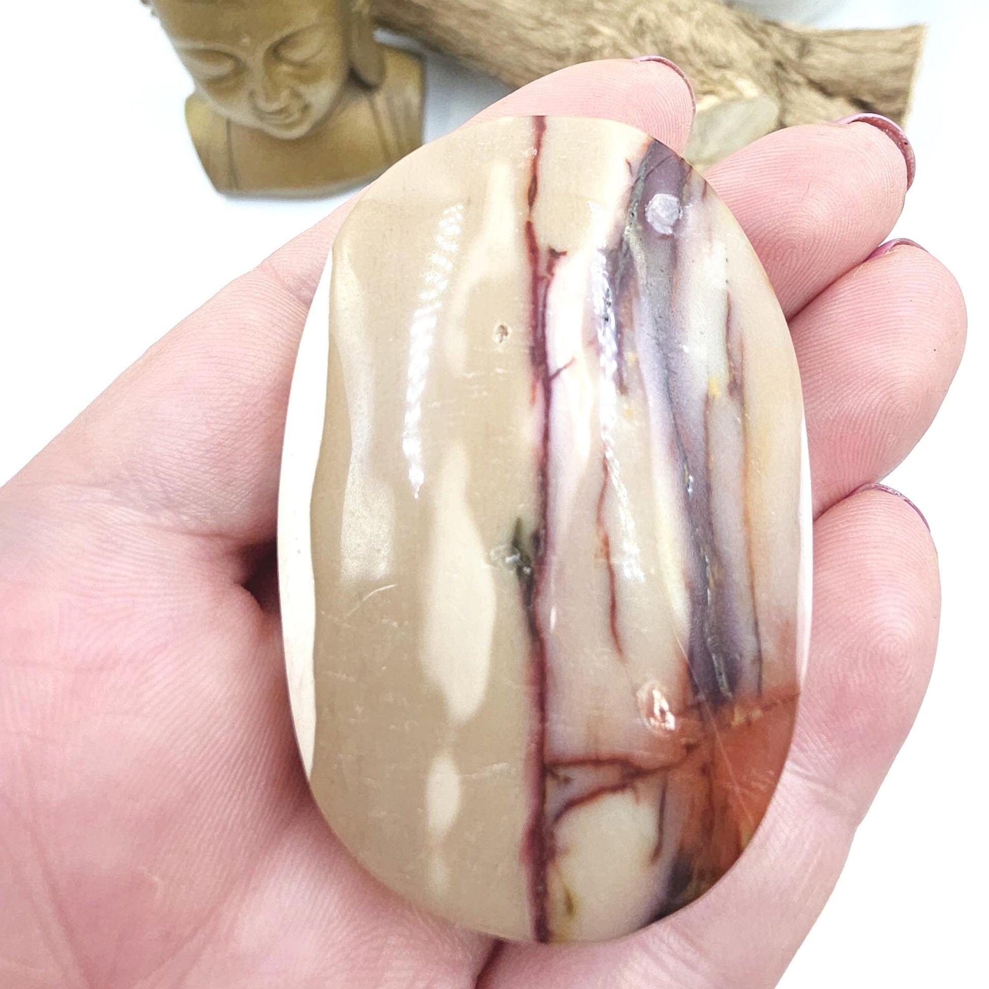 Mookaite Jasper Palm Stone – Strength, Grounding & Emotional Balance Crystal, 90g