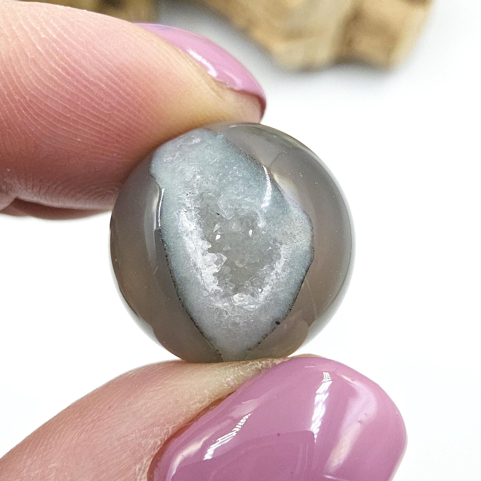 Drusy Agate Mini Spheres – Emotional Balance, Calm & Healing Crystal Ball, 18-20mm