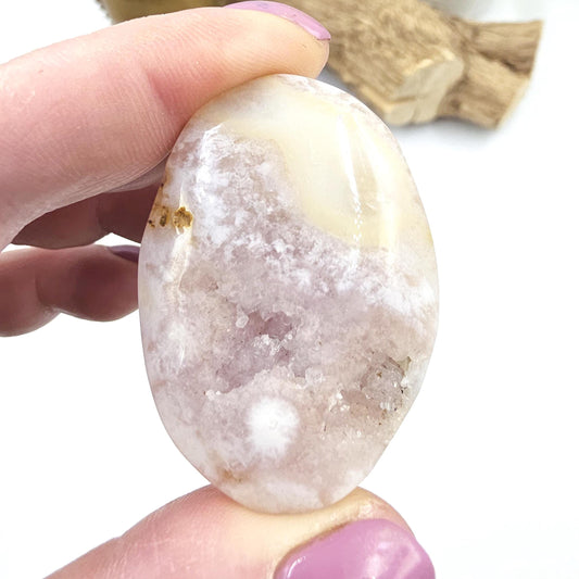 Pink Amethyst Palm Stone - Love, Calm & Emotional Healing Crystal, 35g