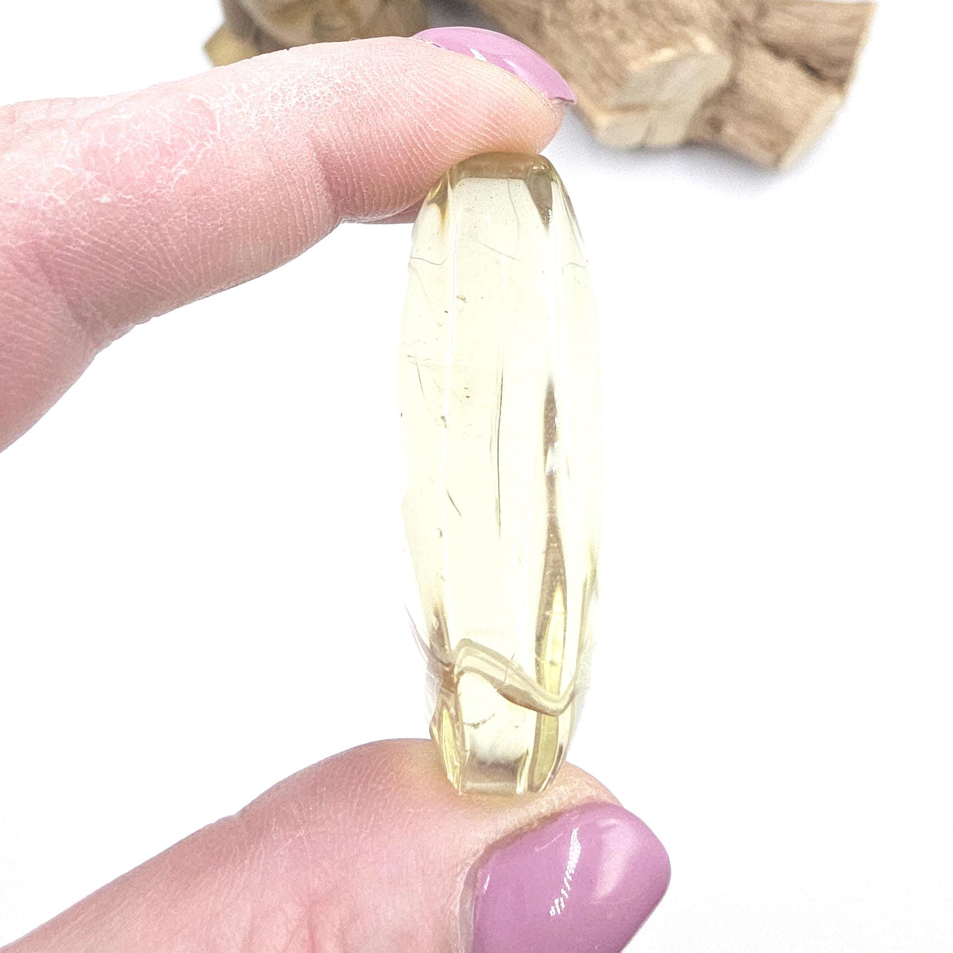 Citrine Palm Stone – Abundance, Confidence & Solar Plexus Energy Crystal, 50g