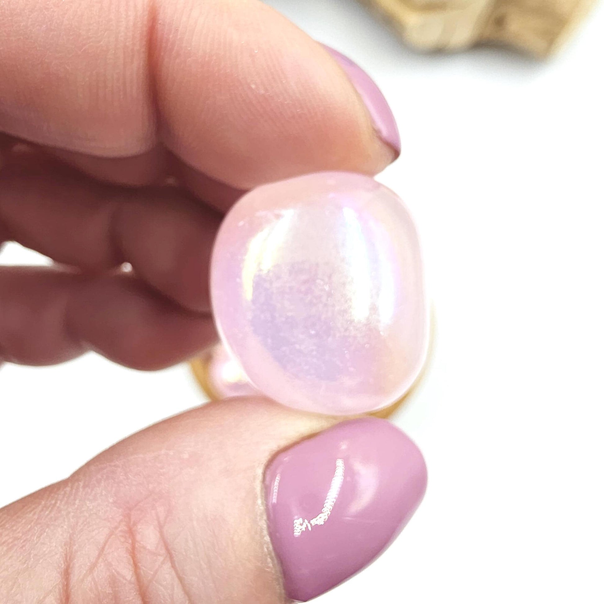 Aura Coated Rose Quartz Tumble Stones – Love, Positivity & Heart Chakra Crystal, 2cm