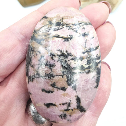 Rhodonite Palm Stone – Emotional Healing, Compassion & Grounded Heart Support Crystal, 65g