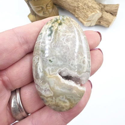 Ocean Jasper Palm Stone – Joy, Emotional Healing & Calming Crystal, 35g