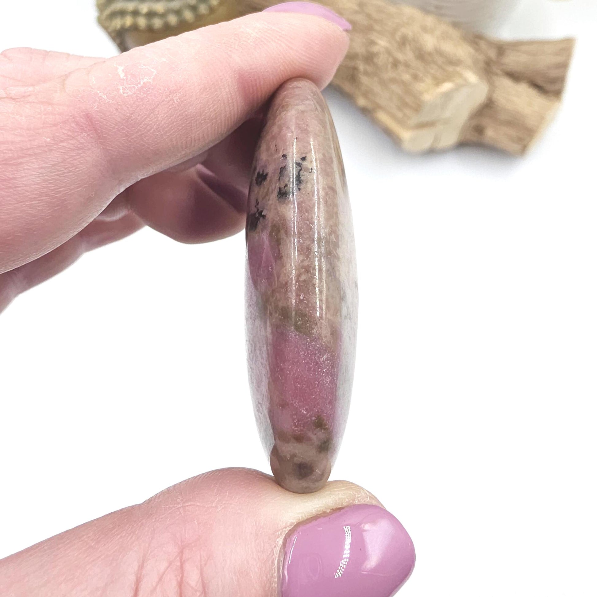 Rhodonite Palm Stone – Emotional Healing, Compassion & Grounded Heart Support Crystal, 65g
