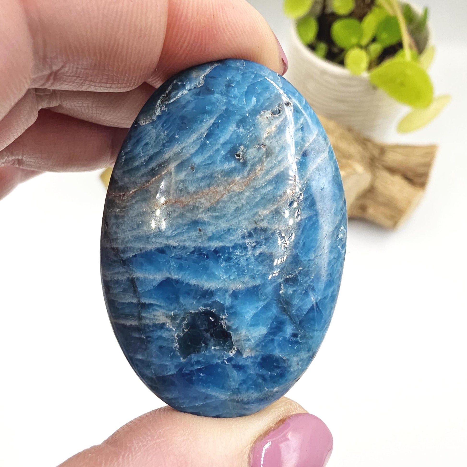 Blue Apatite Palm Stone - Motivation & Focus Healing Crystal - 45g