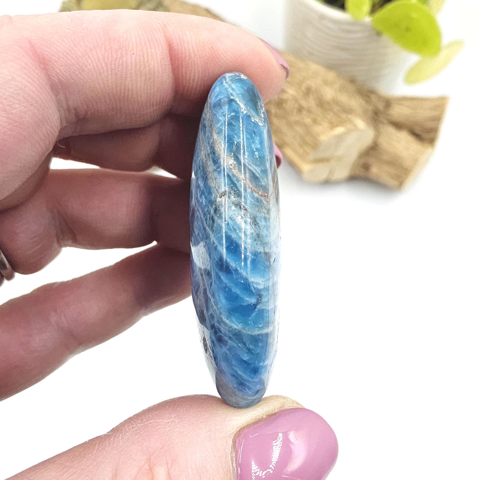 Blue Apatite Palm Stone - Motivation & Focus Healing Crystal - 45g