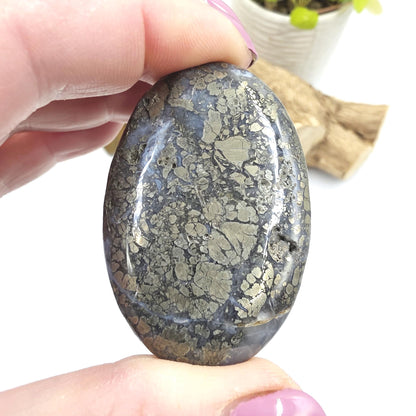 Pyrite & Agate Palm Stone – Protection, Confidence and Abundance Crystal, 55g