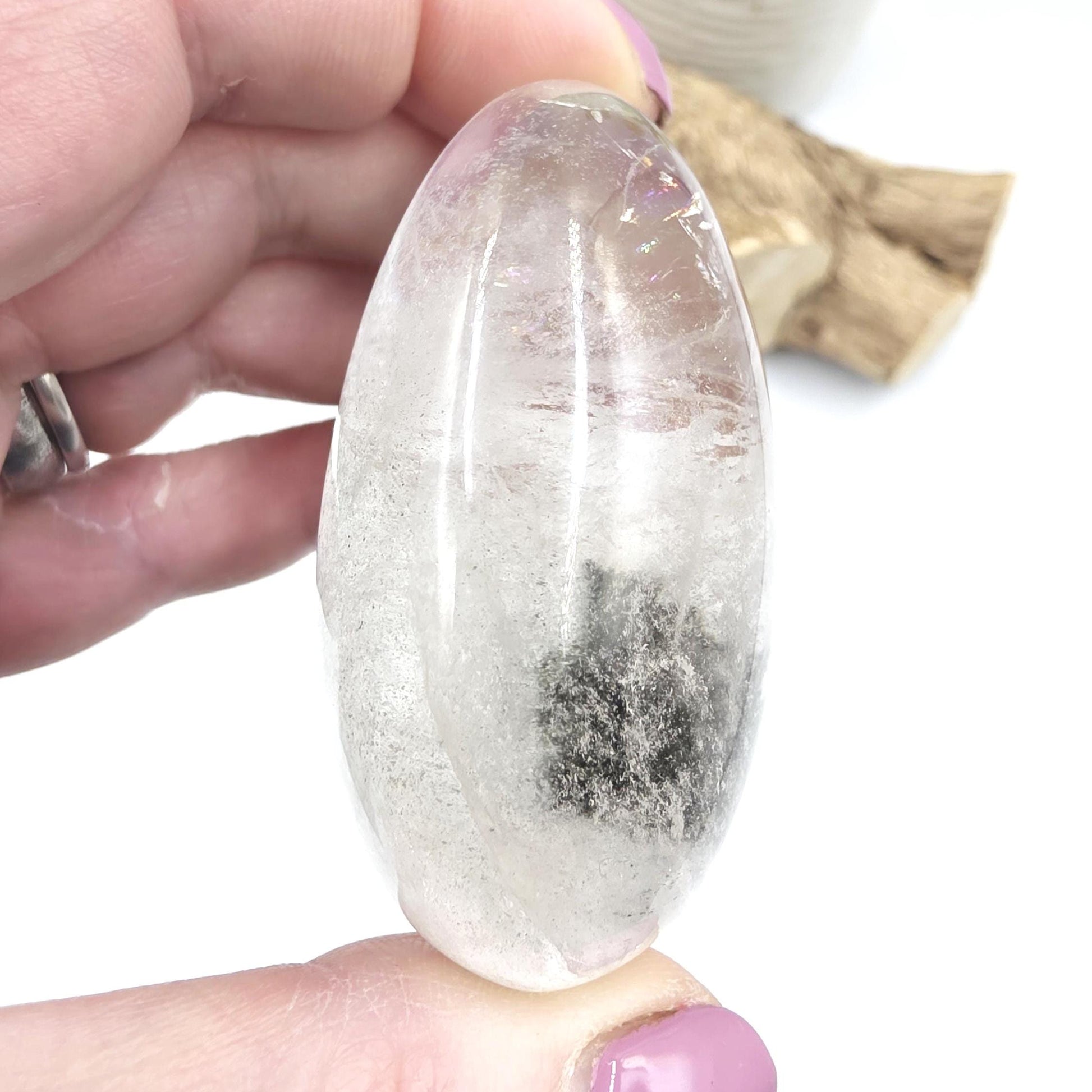 Large Green Garden Quartz (Lodolite) Palm Stone – Manifestation, Clarity & Inner Journey Healing Crystal, 155g