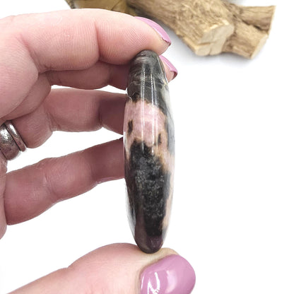 Rhodonite Palm Stone – Emotional Healing, Compassion & Grounded Heart Support Crystal, 60g