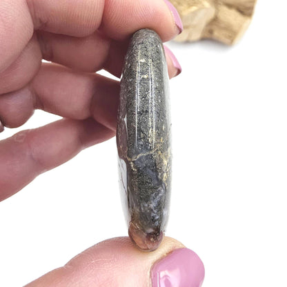 Pyrite & Agate Palm Stone – Protection, Confidence and Abundance Crystal, 45g