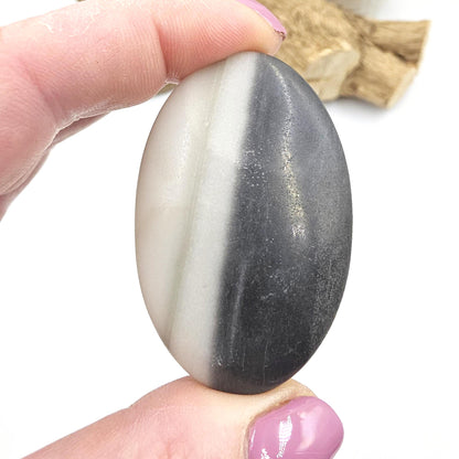 Tai Chi Jasper Palm Stone – Balance, Harmony & Emotional Stability Crystal, 45g