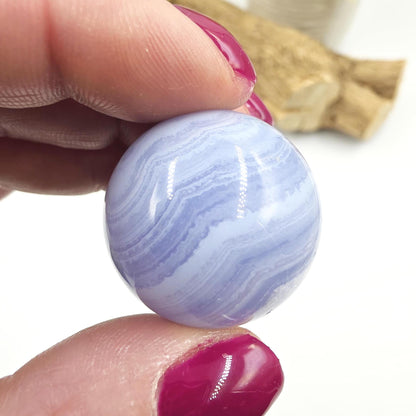 High Grade Blue Lace Agate Sphere – Calm Communication, Emotional Peace & Soothing Energy Crystal, 29.7mm