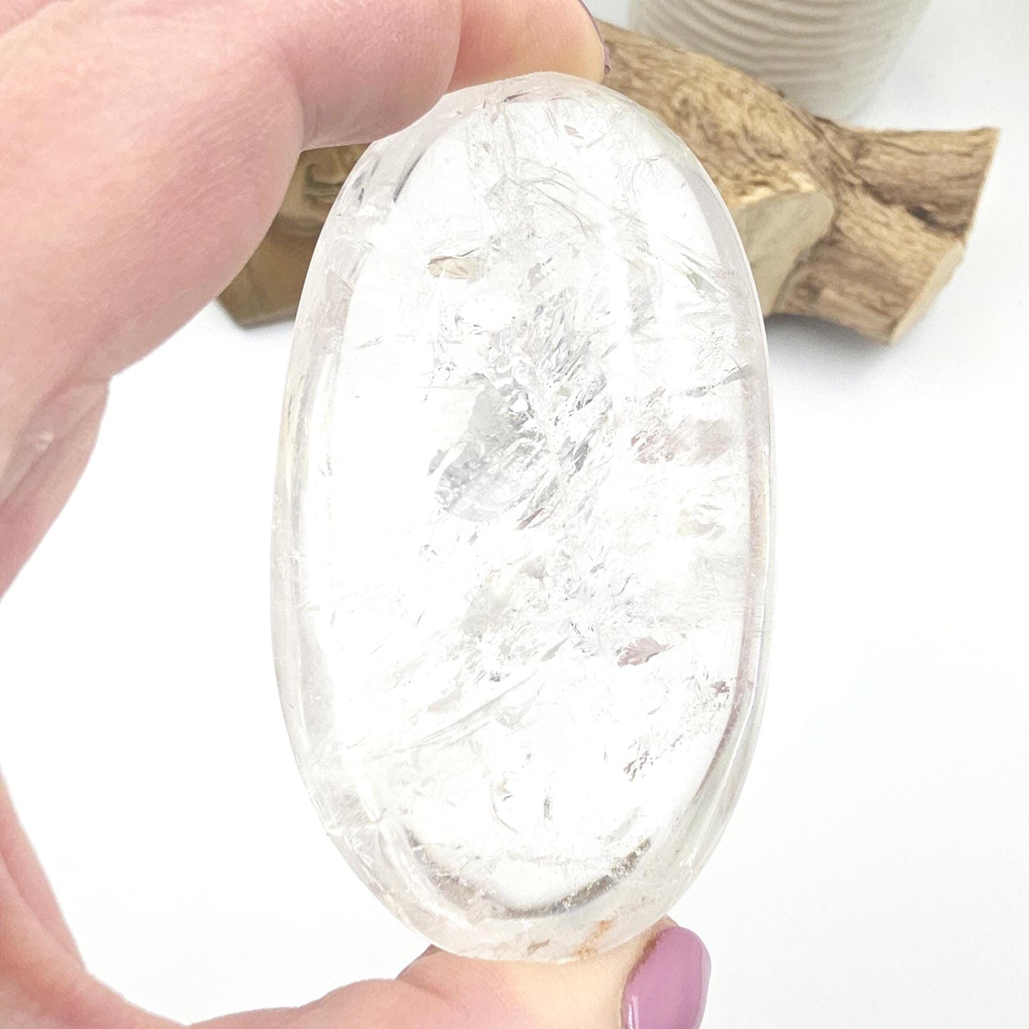 Large Clear Quartz Palm Stone with Rainbows – Clarity, Energy Amplification & Healing Crystal, 150g