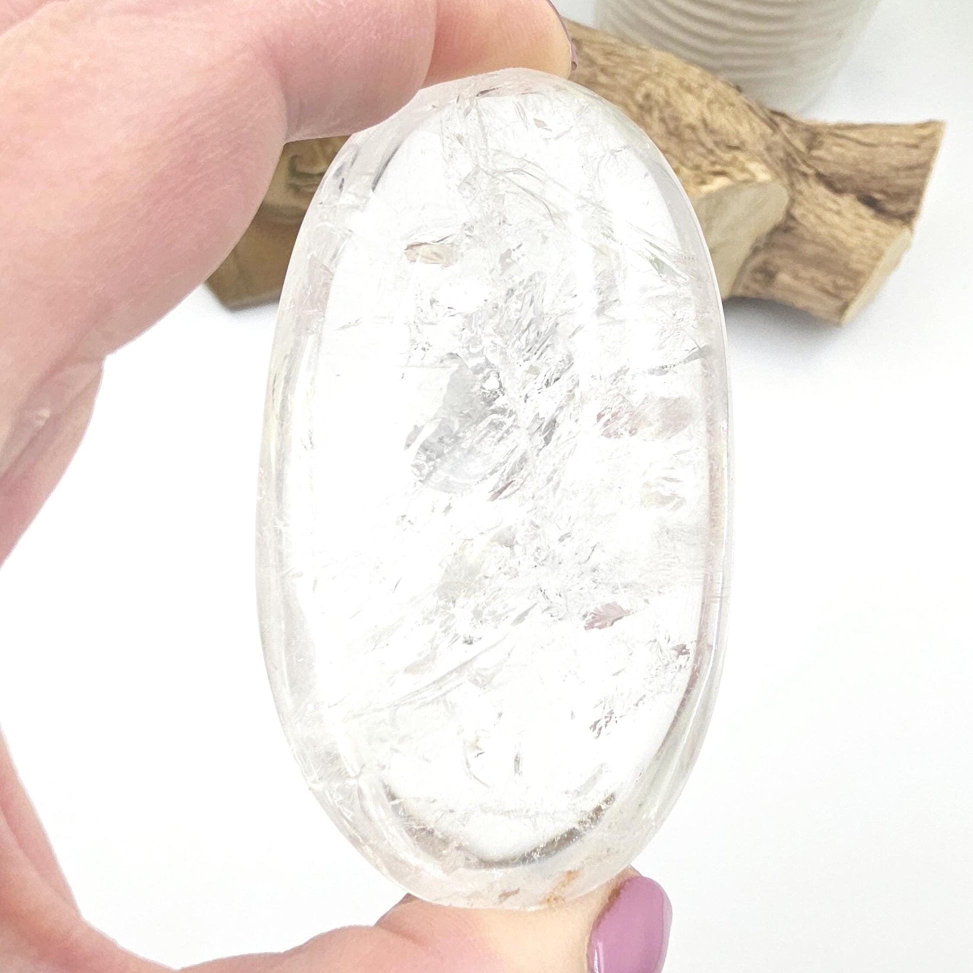 Large Clear Quartz Palm Stone with Rainbows – Clarity, Energy Amplification & Healing Crystal, 150g