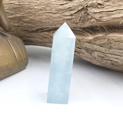 Aquamarine Tower – Calm, Communication & Emotional Balance Crystal, 23g