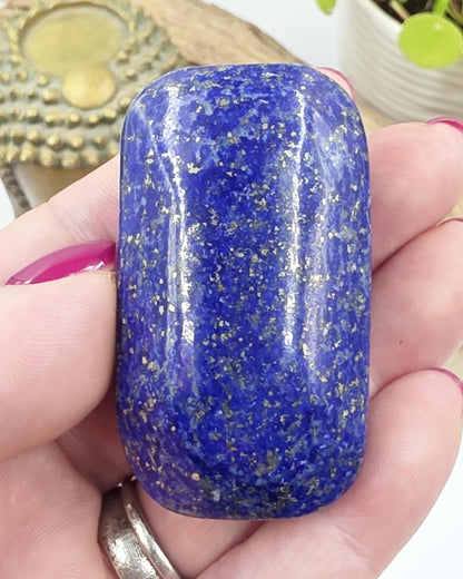 Lapis Lazuli Palm Stone – Wisdom, Intuition & Spiritual Awareness Crystal, 85g