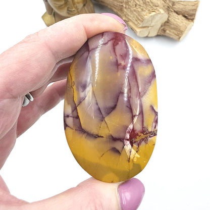 Mookaite Jasper Palm Stone – Strength, Grounding & Emotional Balance Crystal, 120g