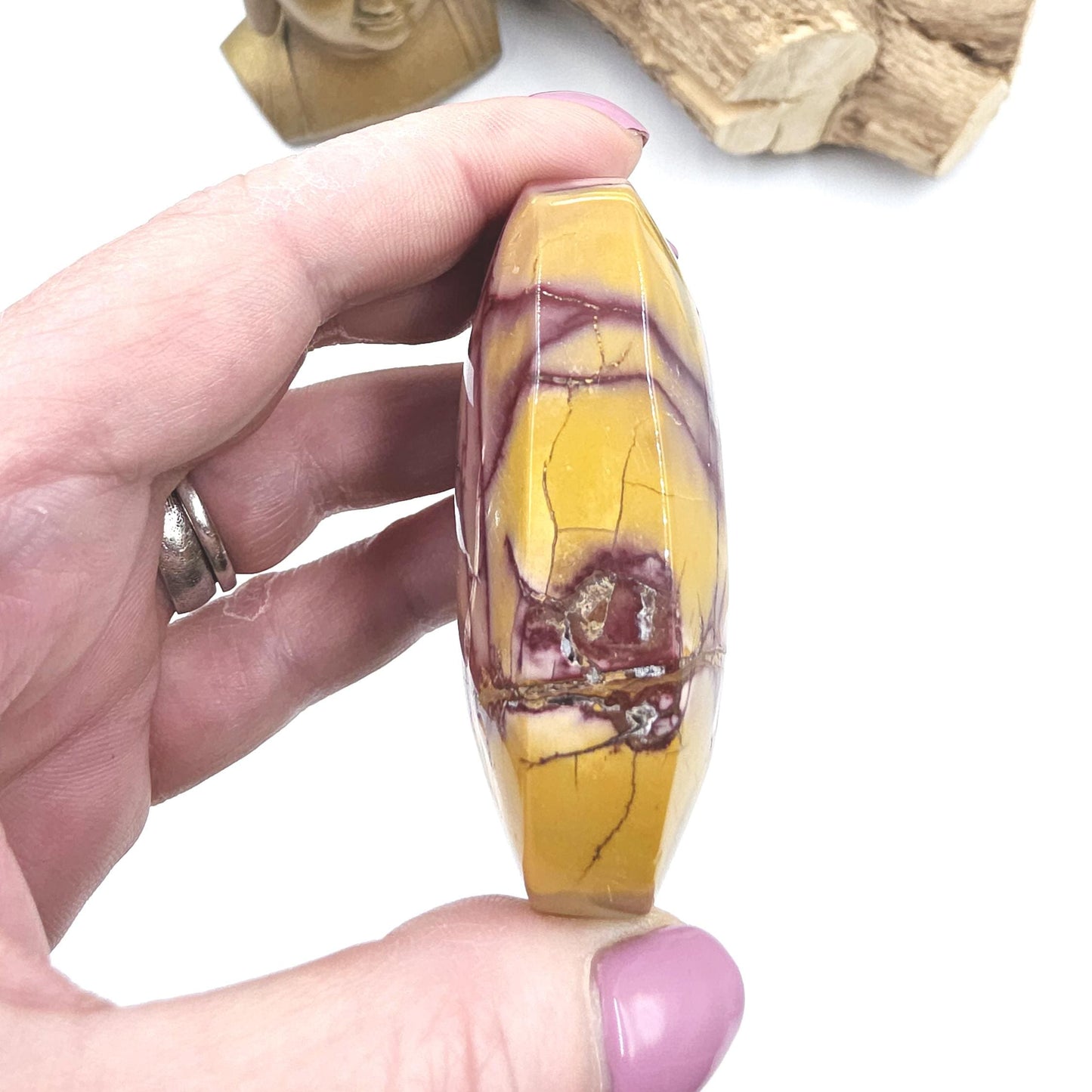 Mookaite Jasper Palm Stone – Strength, Grounding & Emotional Balance Crystal, 120g