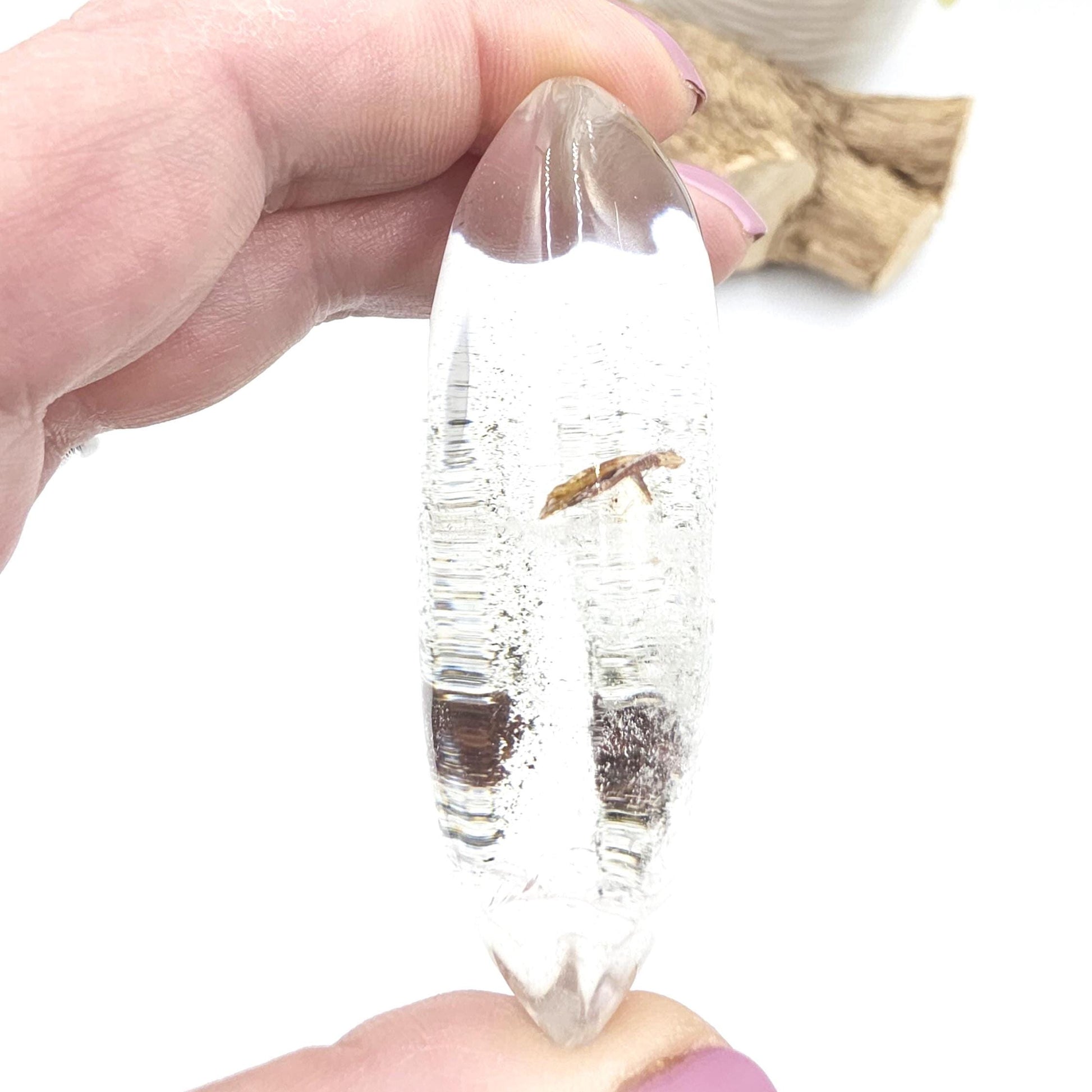 Clear Quartz Palm Stone with Lodolite & Hematoid Inclusions – Healing and Spiritual Growth Crystal, 80g