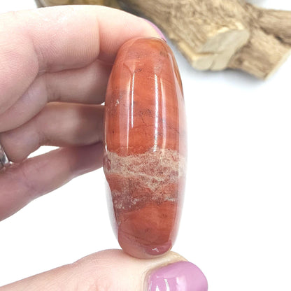 Red Jasper Palm Stone – Strength, Grounding & Protective Stability Crystal, 100g