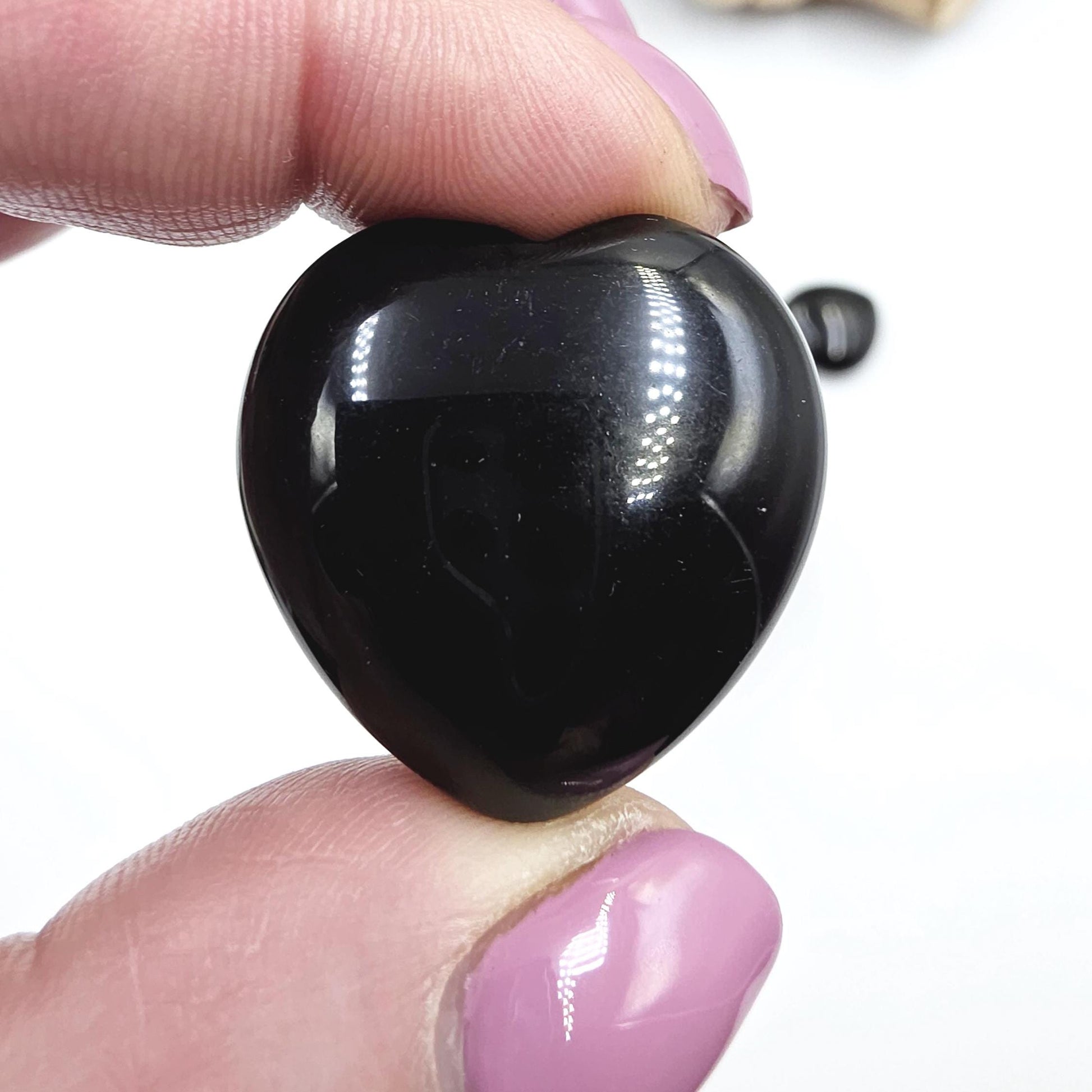 Obsidian Crystal Hearts – Protection, Grounding & Emotional Balance Crystal, 30mm