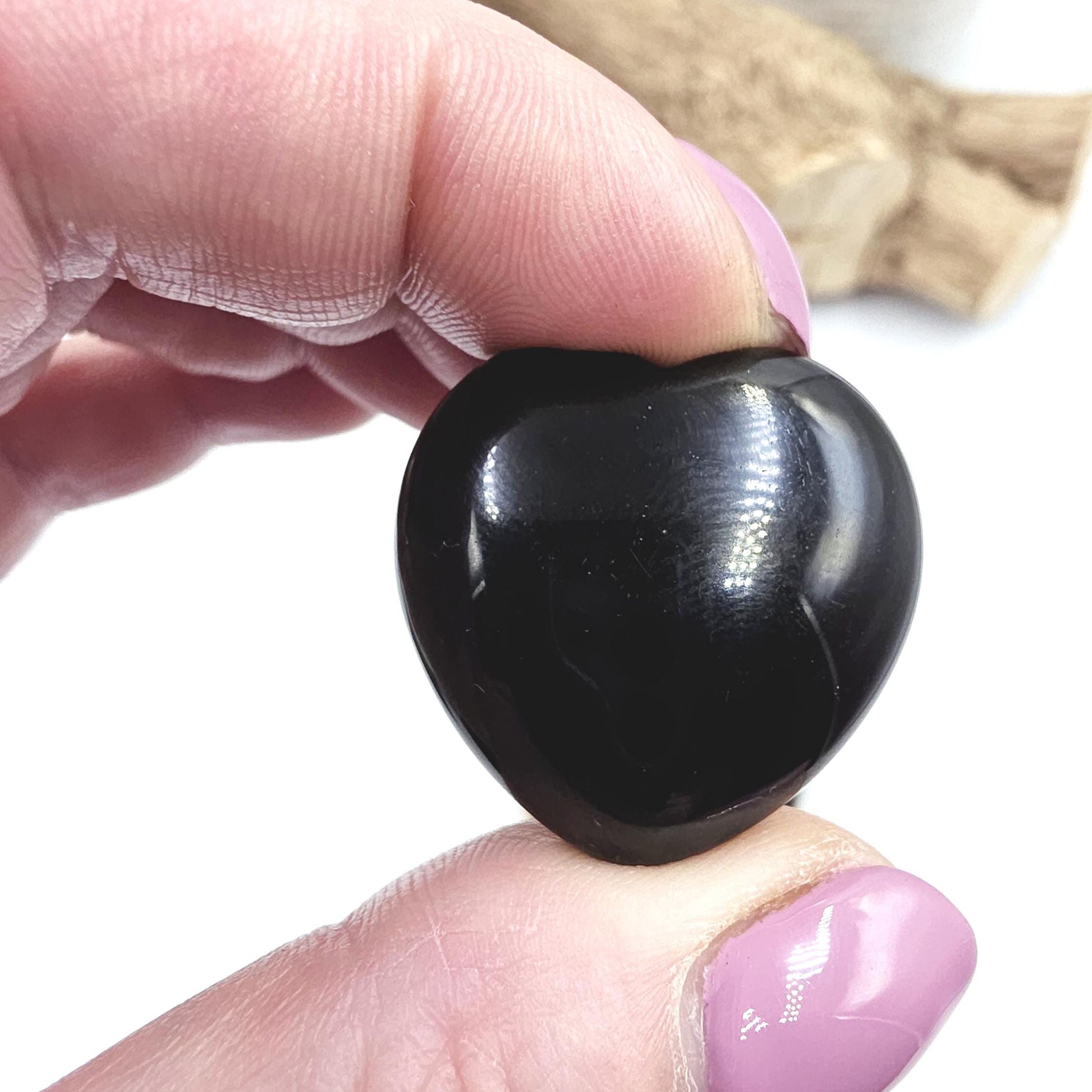 Obsidian Crystal Hearts – Protection, Grounding & Emotional Balance Crystal, 30mm