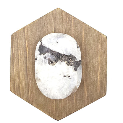 Rainbow Moonstone Palm Stone – Intuition, Balance & Feminine Energy Healing Crystal, 60g