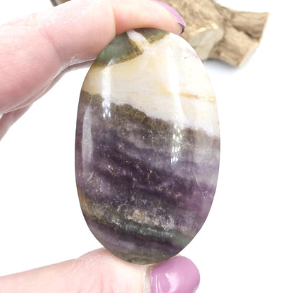 Silk Fluorite Palm Stone – Clarity, Calm & Soothing Flow Energy Crystal, 90g