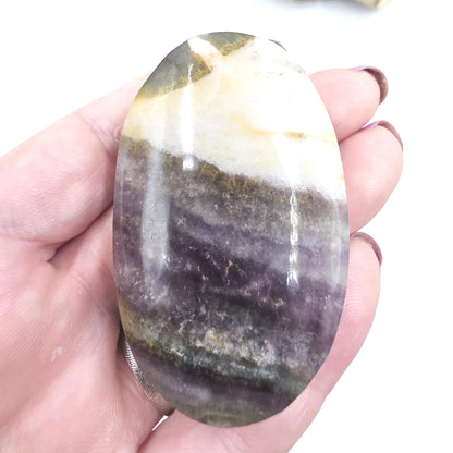 Silk Fluorite Palm Stone – Clarity, Calm & Soothing Flow Energy Crystal, 90g
