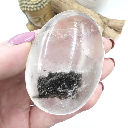 Large Green Garden Quartz (Lodolite) Palm Stone – Manifestation, Clarity & Inner Journey Healing Crystal, 155g