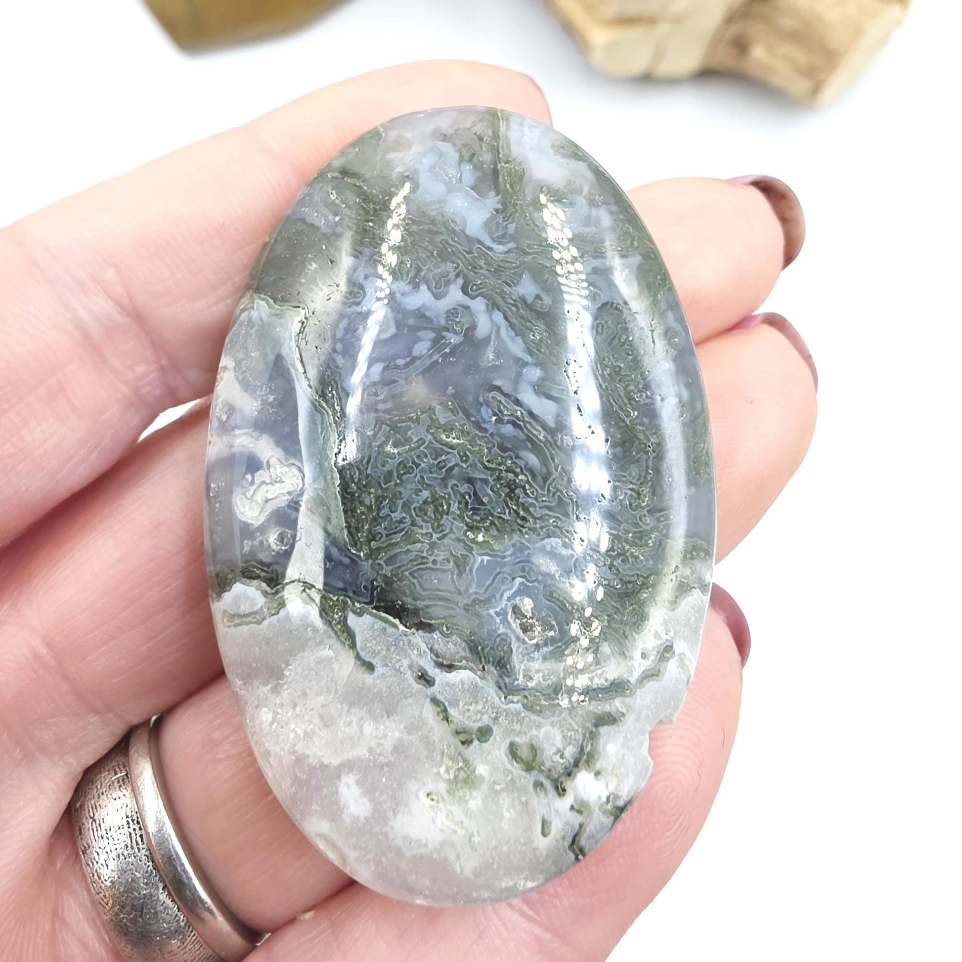 Drusy Moss Agate Palm Stone – Grounding & Growth Healing Crystal, 40g