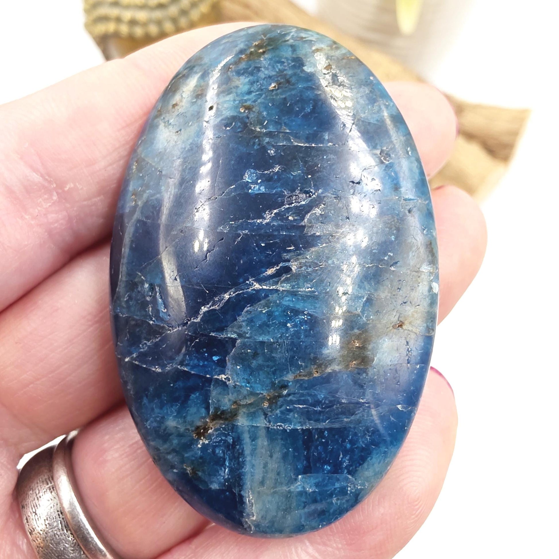 Blue Apatite Palm Stone - Motivation & Focus Healing Crystal - 50g