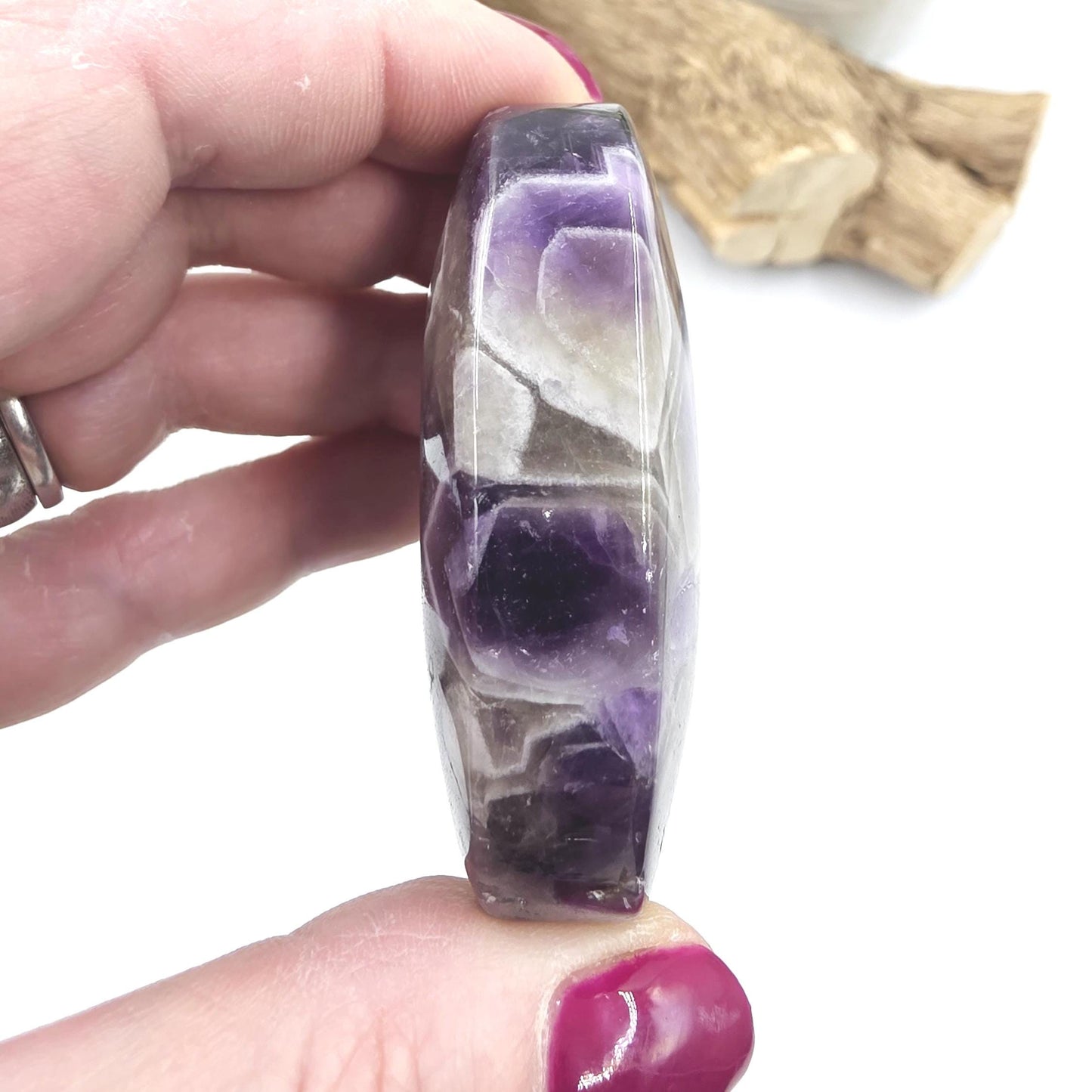 Dream Amethyst (Chevron) Palm Stone – Intuition, Calm & Spiritual Clarity Crystal, 90g