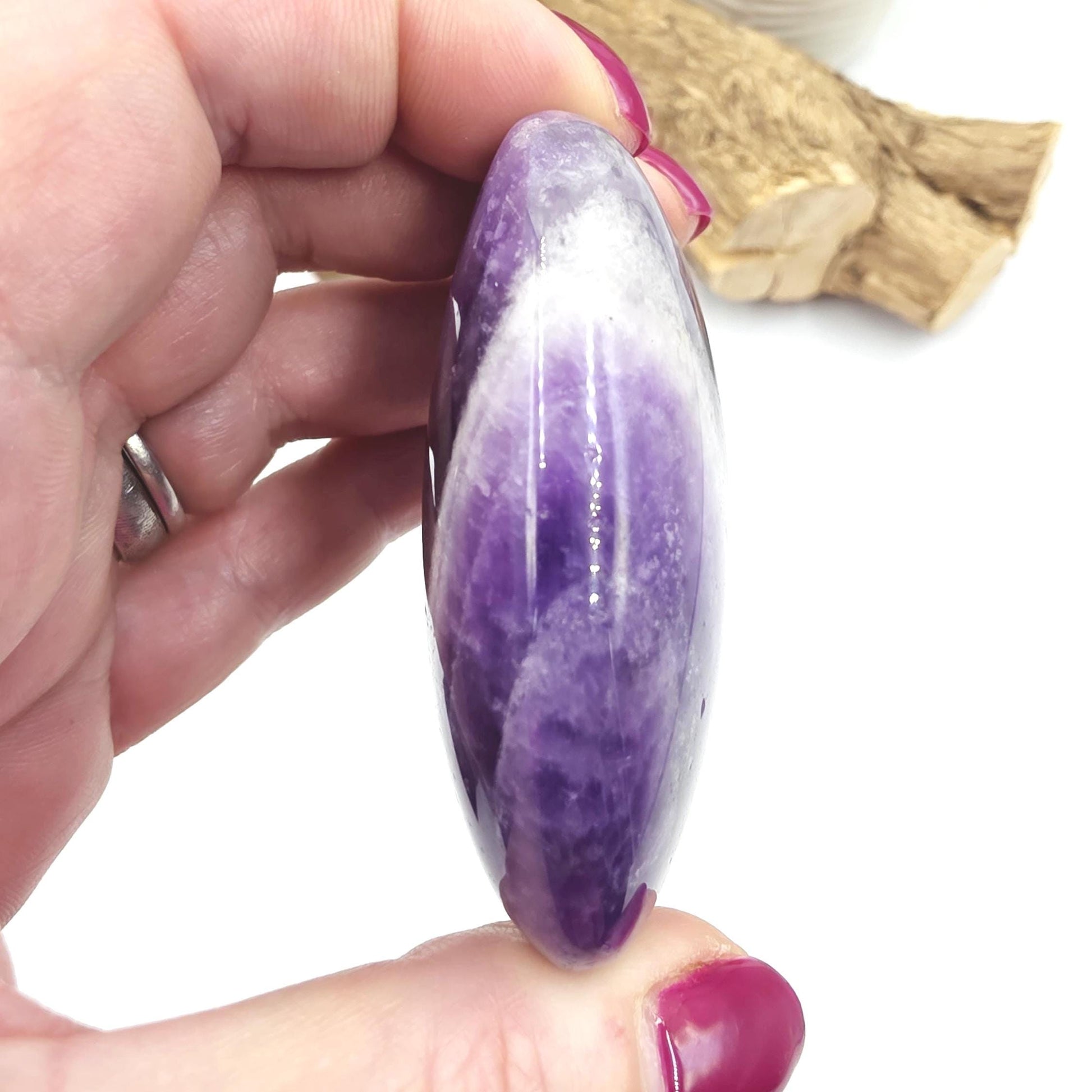 Dream Amethyst (Chevron) Palm Stone with rainbow flash – Intuition, Calm & Spiritual Clarity Crystal, 110g