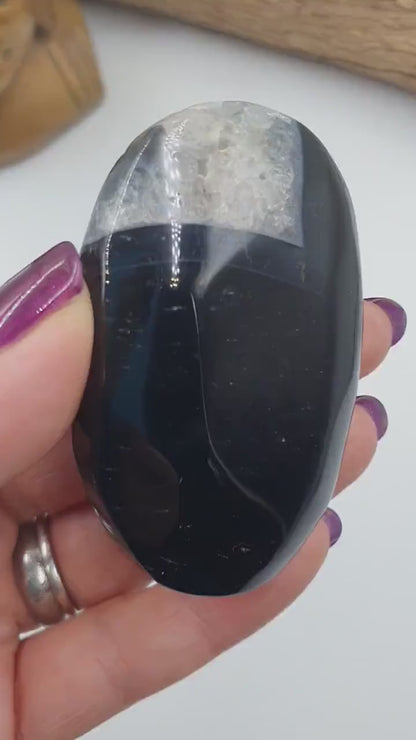 Large Black Banded Agate Druzy Palm / Black Striped Agate Druzy Palmstone / Meditation Palm - 88g