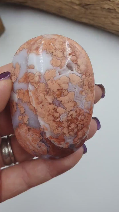 Beautiful Large Pink Agate Palm / Pink Agate Palm Stone / Meditation Palm - 118g