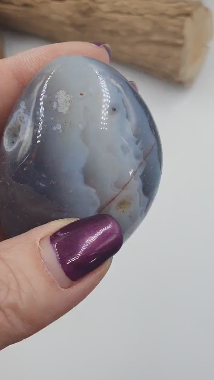 Botswana Agate Palm Stone/ Banded Botswana Palm / Banded Palm Stone /  Meditation Palm - 75g
