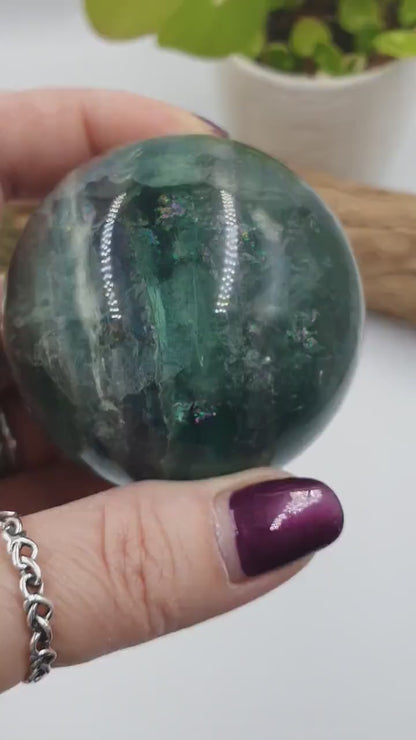 Beautiful Green Fluorite Sphere with rainbow flashes / Green Fluorite Sphere / Green Fluorite Orb -58mm