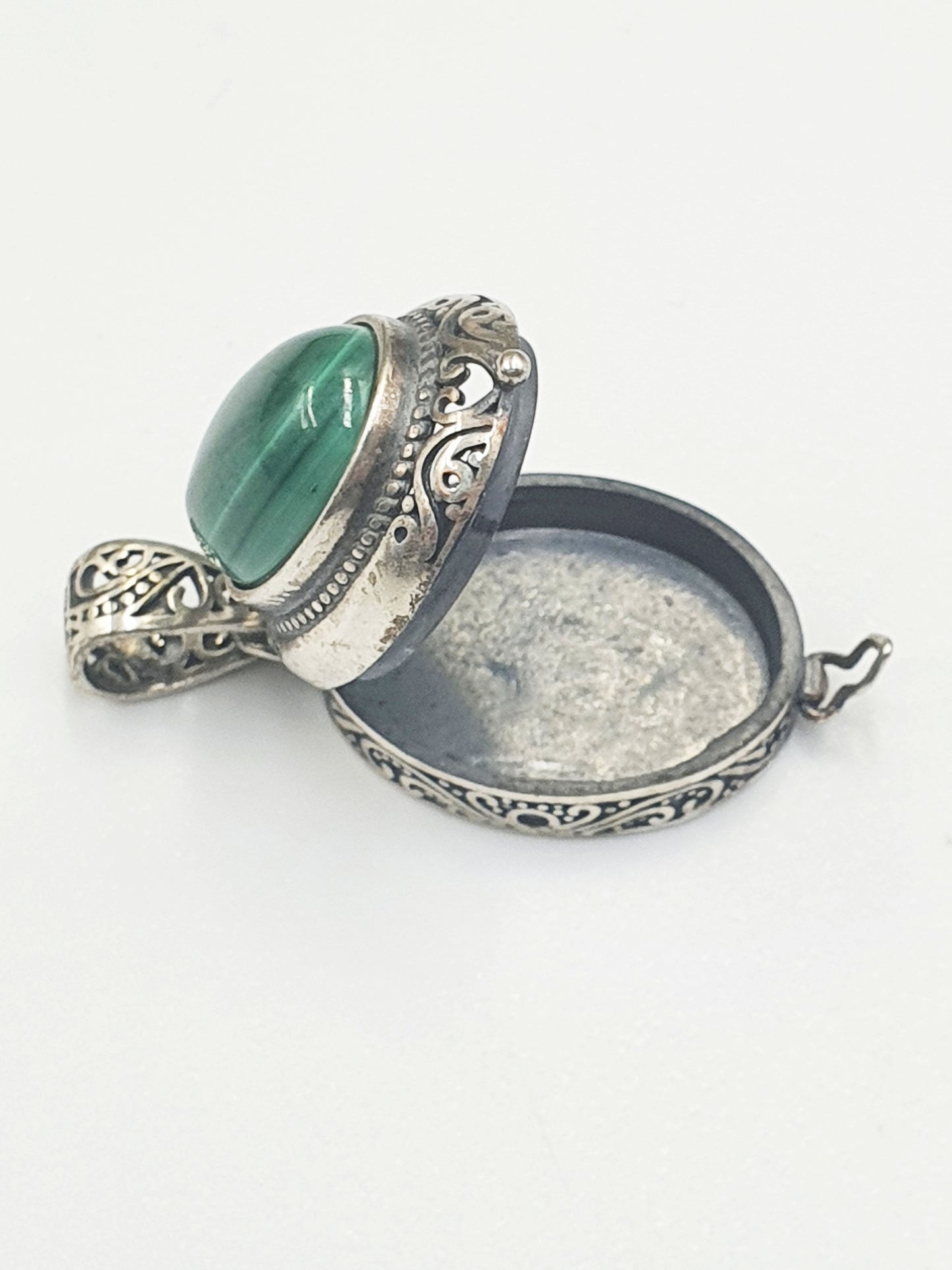 Malachite Locket Pendant (Sterling Silver)